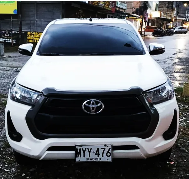 TOYOTA MYY476 - Vista 3