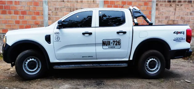 FORD NUX726 - Vista 2